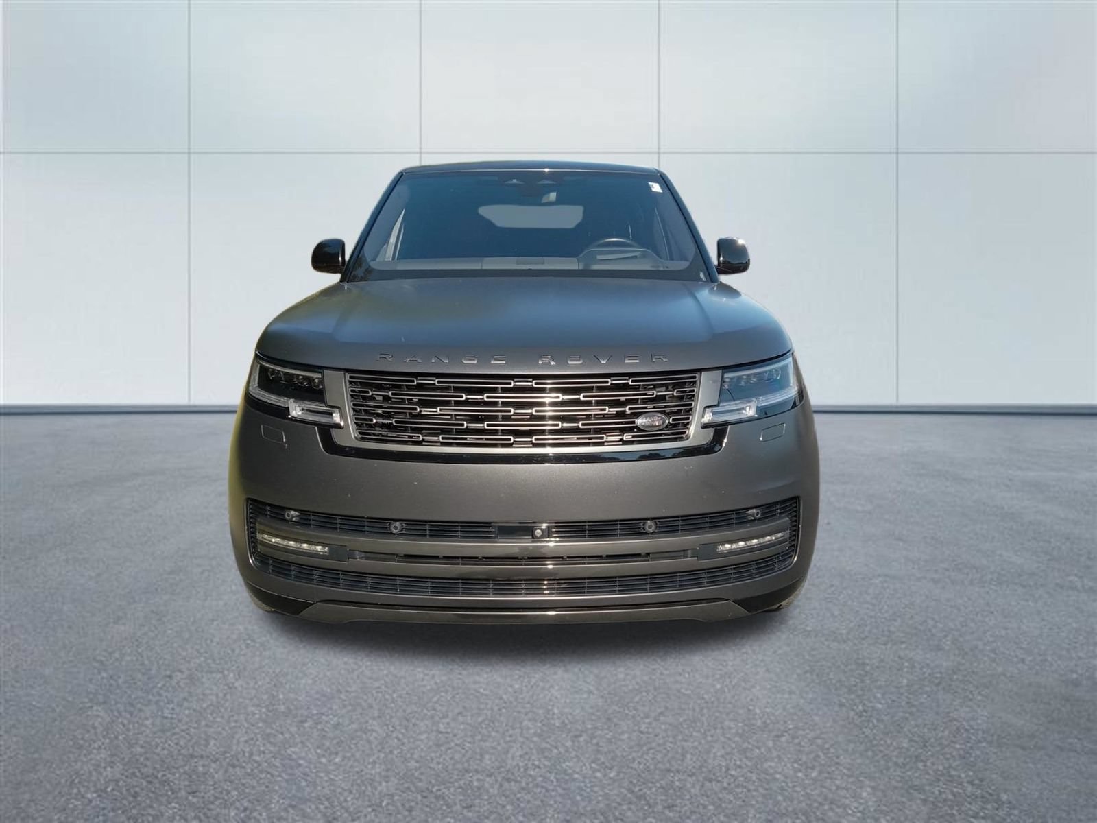 Used 2023 Land Rover Range Rover Long Wheelbase Autobiography AWD/4WD image 4