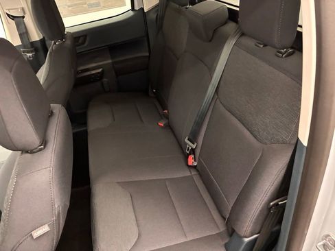 New 2025 Ford Maverick XL image 29