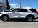 Used 2022 Ford Explorer XLT image 3