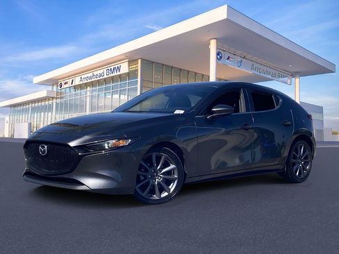 Used 2022 MAZDA MAZDA3 s image 32