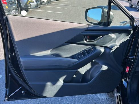 Certified 2024 Subaru Crosstrek 2.0i Premium image 9