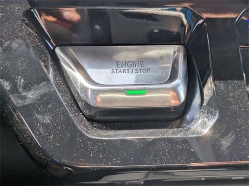 New 2025 GMC Sierra 2500 Denali w/ Denali Reserve Package image 35