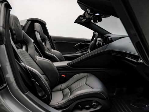 Used 2023 Chevrolet Corvette Stingray Preferred Conv w/ Z51 Performance Package image 57