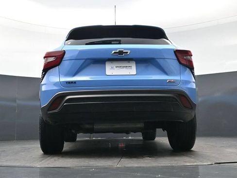 Used 2024 Chevrolet Trax RS w/ Driver Confidence Package FWD image 34