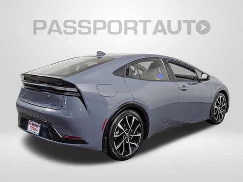 Used 2023 Toyota Prius Prime image 7