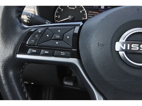 Certified 2025 Nissan Altima 2.5 SL AWD/4WD image 19
