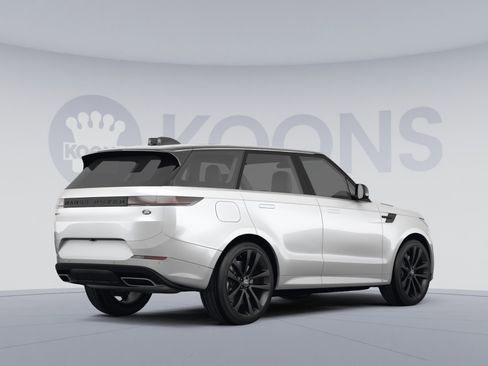 Used 2023 Land Rover Range Rover Sport SE Dynamic image 4