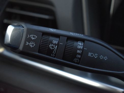 New 2026 GMC Terrain Elevation w/ LPO, Floor Liner Package image 22