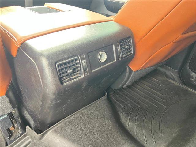 Used 2016 Toyota Tundra 1794 Edition AWD/4WD image 19
