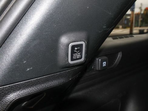 Used 2024 Jeep Grand Cherokee Limited 4xe AWD/4WD image 12