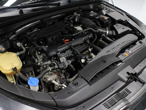Used 2022 Kia K5 GT-Line FWD image 13