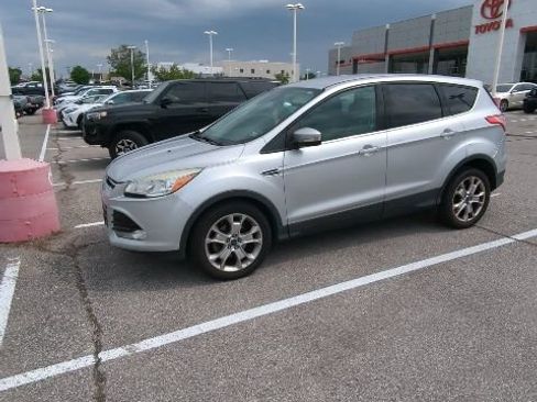 Used 2013 Ford Escape SEL image 2