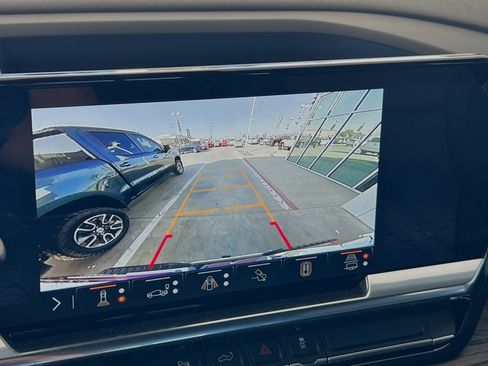 New 2024 GMC Sierra 2500 SLT w/ SLT Premium Package image 20