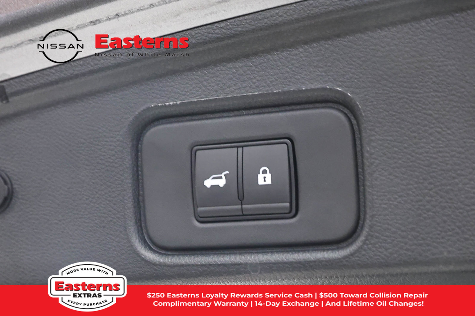 Used 2024 Nissan Pathfinder SL w/ SL Premium Package AWD/4WD image 23