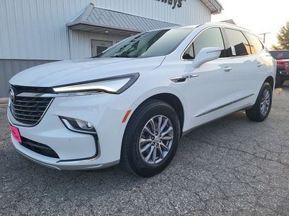 Used 2023 Buick Enclave Essence