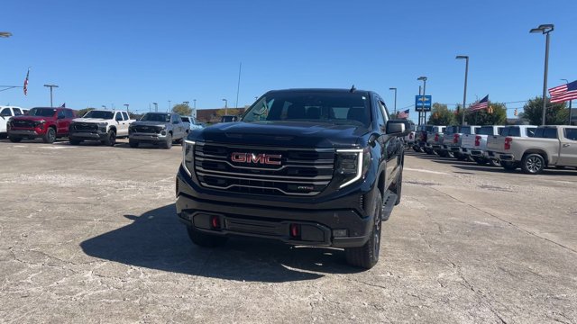 Used 2026 GMC Sierra 1500 AT4 w/ AT4 Premium Package AWD/4WD image 4