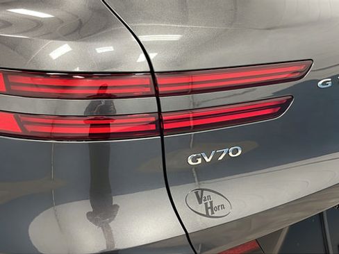 Used 2024 Genesis GV70 2.5T w/ Sport Prestige Package AWD/4WD image 41