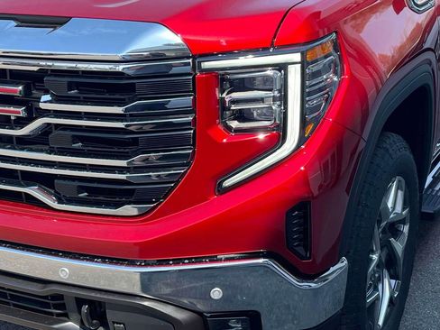 New 2026 GMC Sierra 1500 SLT w/ SLT Premium Plus Package AWD/4WD image 9
