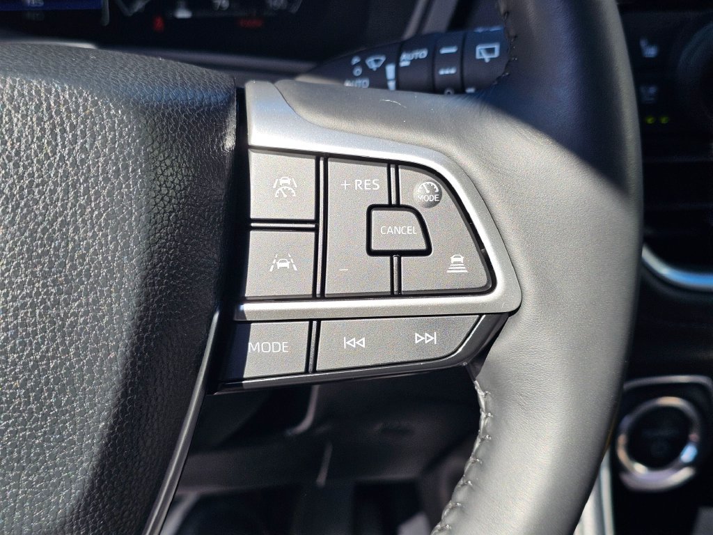 Used 2024 Toyota Grand Highlander AWD Hybrid image 30