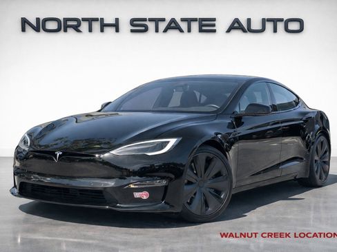 Used 2024 Tesla Model S image 1