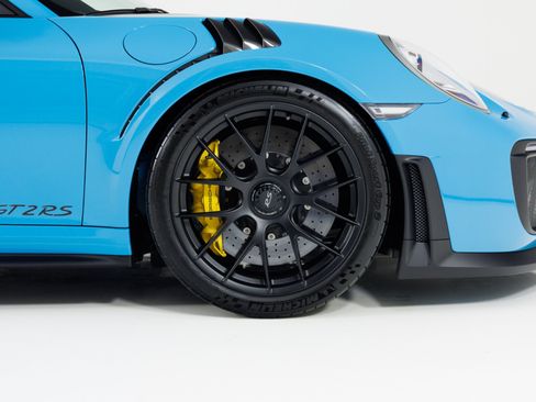 Used 2018 Porsche 911 GT2 RS RWD image 13