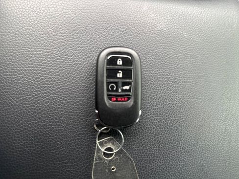 Used 2023 Honda Pilot Elite image 27