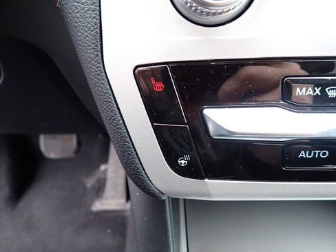 Used 2023 Ford Explorer XLT w/ Equipment Group 202A image 25