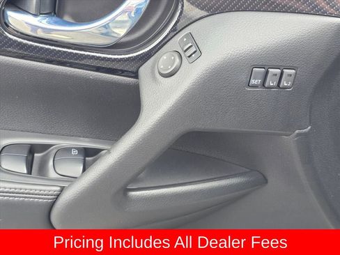 Used 2018 Nissan Rogue SL w/ Premium Package FWD image 15