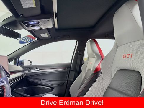 Used 2025 Volkswagen GTI SE FWD image 6