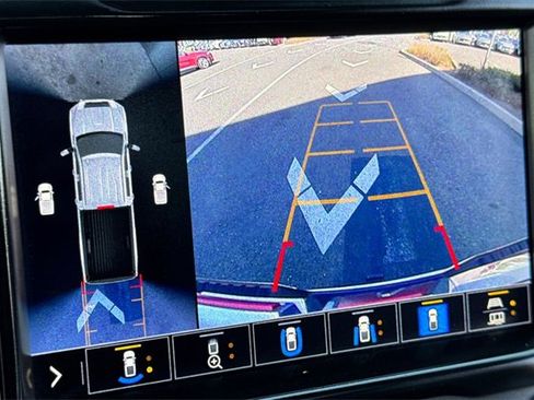 Used 2022 GMC Sierra 3500 Denali image 27