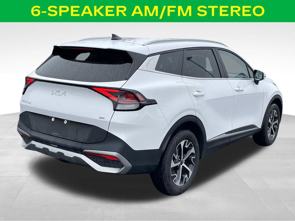 Used 2023 Kia Sportage EX AWD/4WD image 9