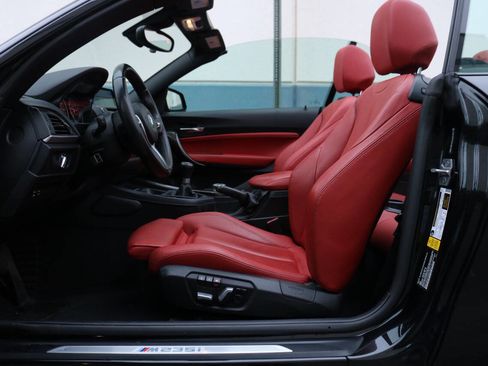 Used 2016 BMW M235i Convertible image 35