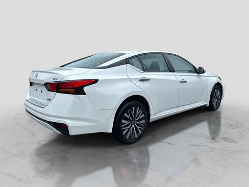 Certified 2023 Nissan Altima 2.5 SV AWD/4WD image 5