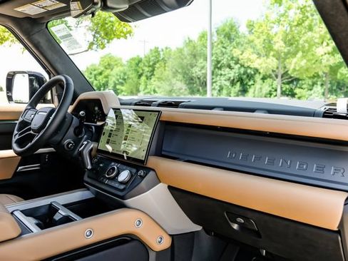 New 2026 Land Rover Defender 110 X AWD/4WD image 16