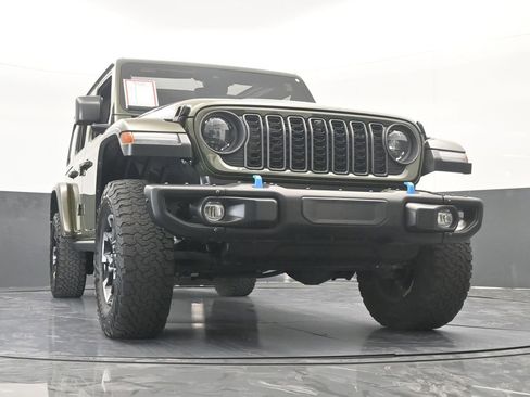 Used 2024 Jeep Wrangler Unlimited Rubicon 4xe image 73