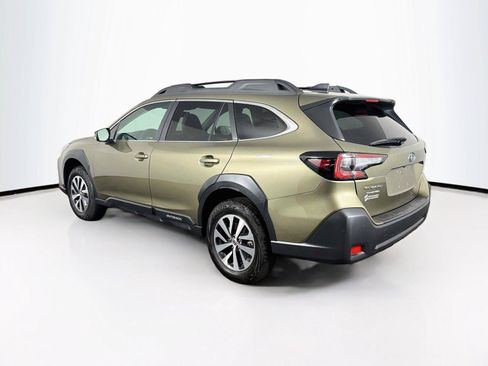 Used 2025 Subaru Outback Premium w/ Popular Package #1A AWD/4WD image 9