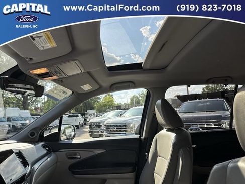 Used 2021 Honda Pilot Special Edition image 22