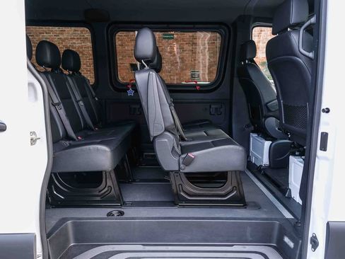 Used 2023 Mercedes-Benz Sprinter 2500 w/ Acoustic Package image 16