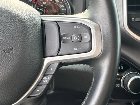 Used 2023 RAM 1500 Big Horn AWD/4WD image 30