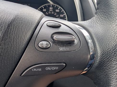 Used 2022 Nissan Murano SV AWD/4WD image 16