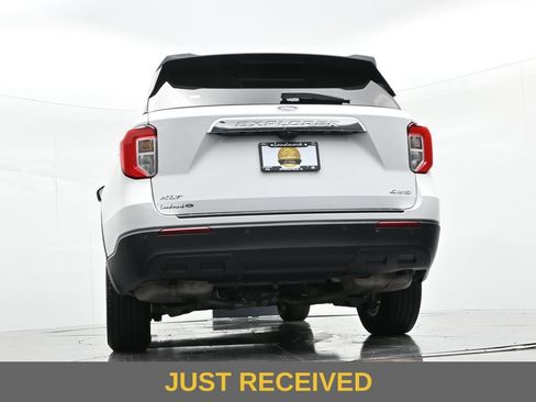 Certified 2022 Ford Explorer XLT AWD/4WD image 26