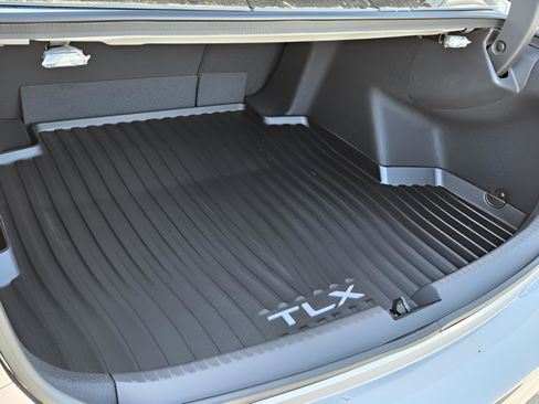 New 2025 Acura TLX w/ Technology Package image 28