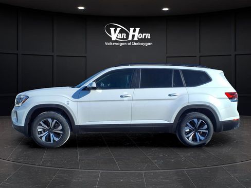 New 2026 Volkswagen Atlas SE image 5