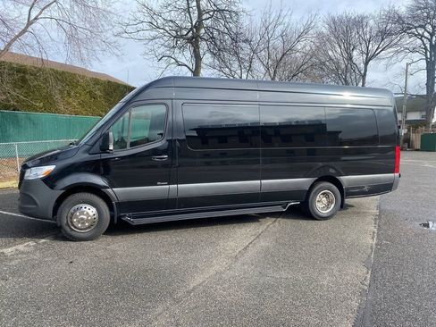 Used 2026 Mercedes-Benz Sprinter 3500 image 3