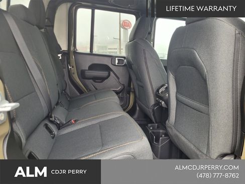 New 2026 Jeep Gladiator Willys image 15