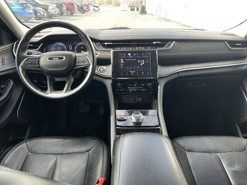 Used 2021 Jeep Grand Cherokee L Limited AWD/4WD image 19