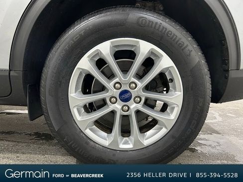 Used 2022 Ford Escape SE image 12