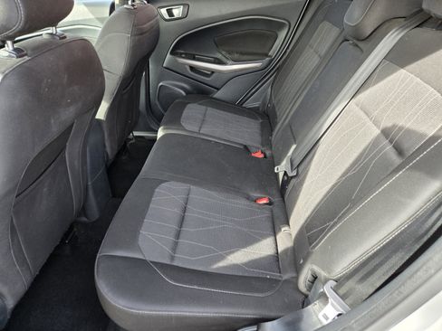 Used 2019 Ford EcoSport SE image 8