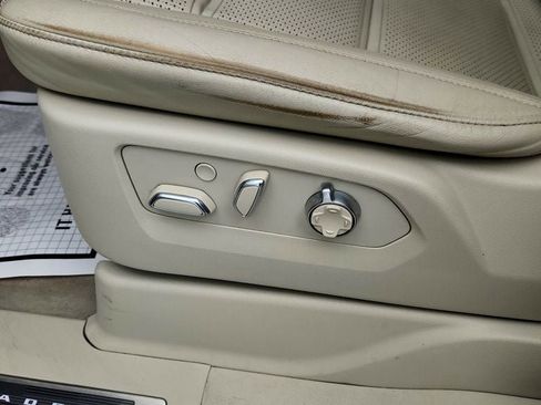 Used 2021 Cadillac Escalade Sport Platinum image 12