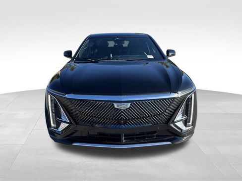 Used 2024 Cadillac Lyriq Luxury RWD image 4